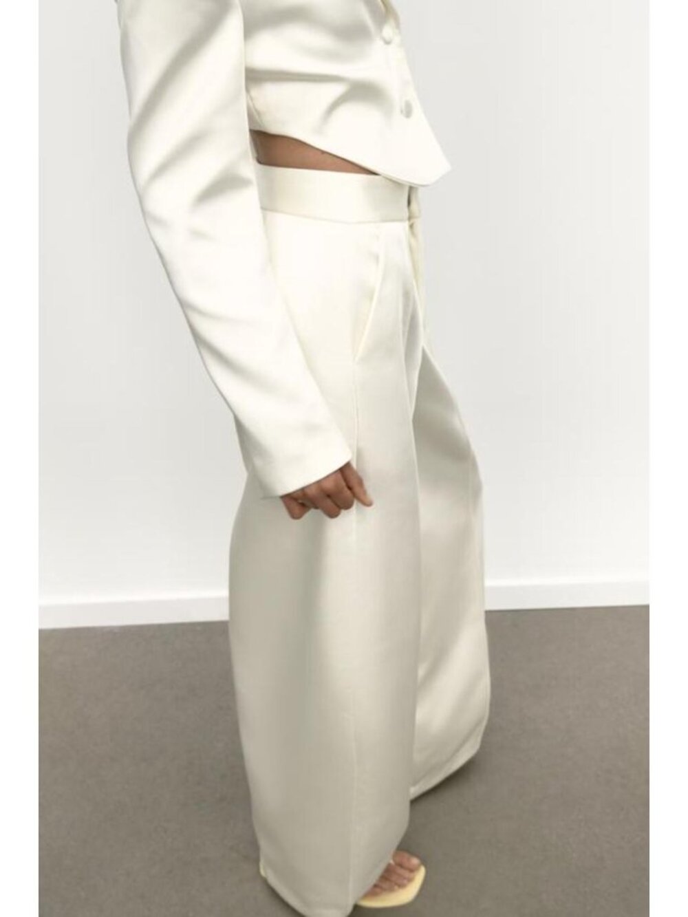 ZARA SATIN EFFECT BALLOON PANTS